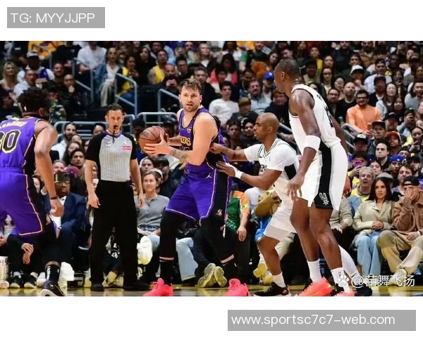 湖人终结骑士连胜之路爵士全力以赴挑战勇士马刺成功击败火箭展现实力 湖人终结骑士连胜之路爵士全力以赴挑战勇士马刺成功击败火箭展现实力